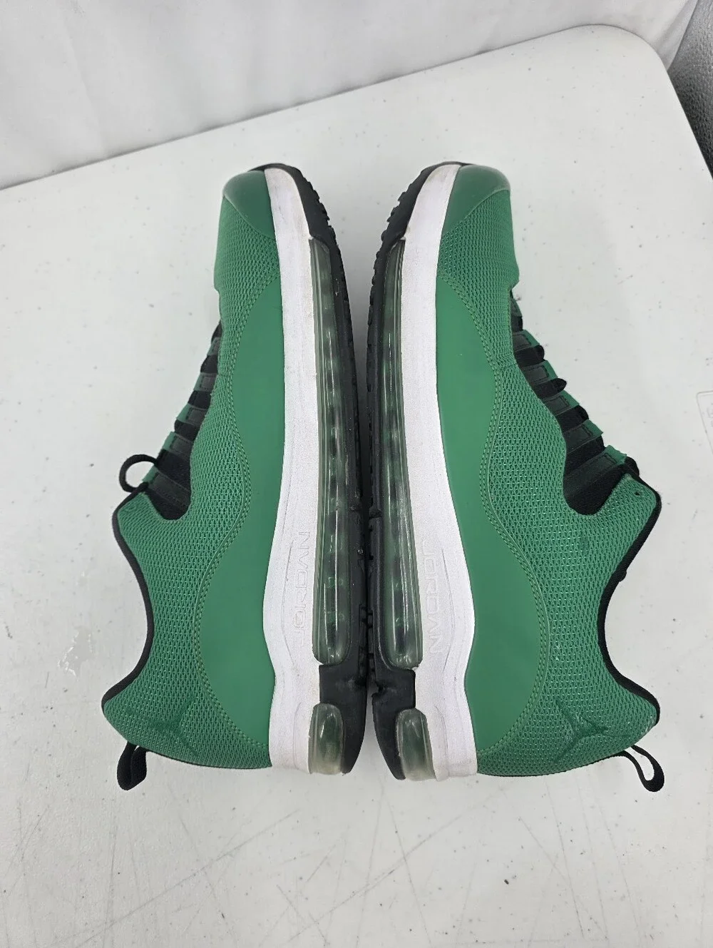 Jordan CMFT Air Max 10 Kelly Green Black 442087-301 Men's Size 12 No Box.